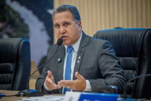 Anderson Moratório propõe presença obrigatória de educador físico na educação infantil em tempo integral